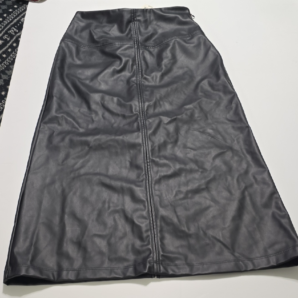 a new day Black Faux Leather Pencil Skirt